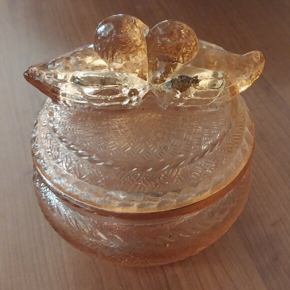 Vintage Pink Depression Glass Lidded Trinket or Candy Dish - Picture 2 of 4